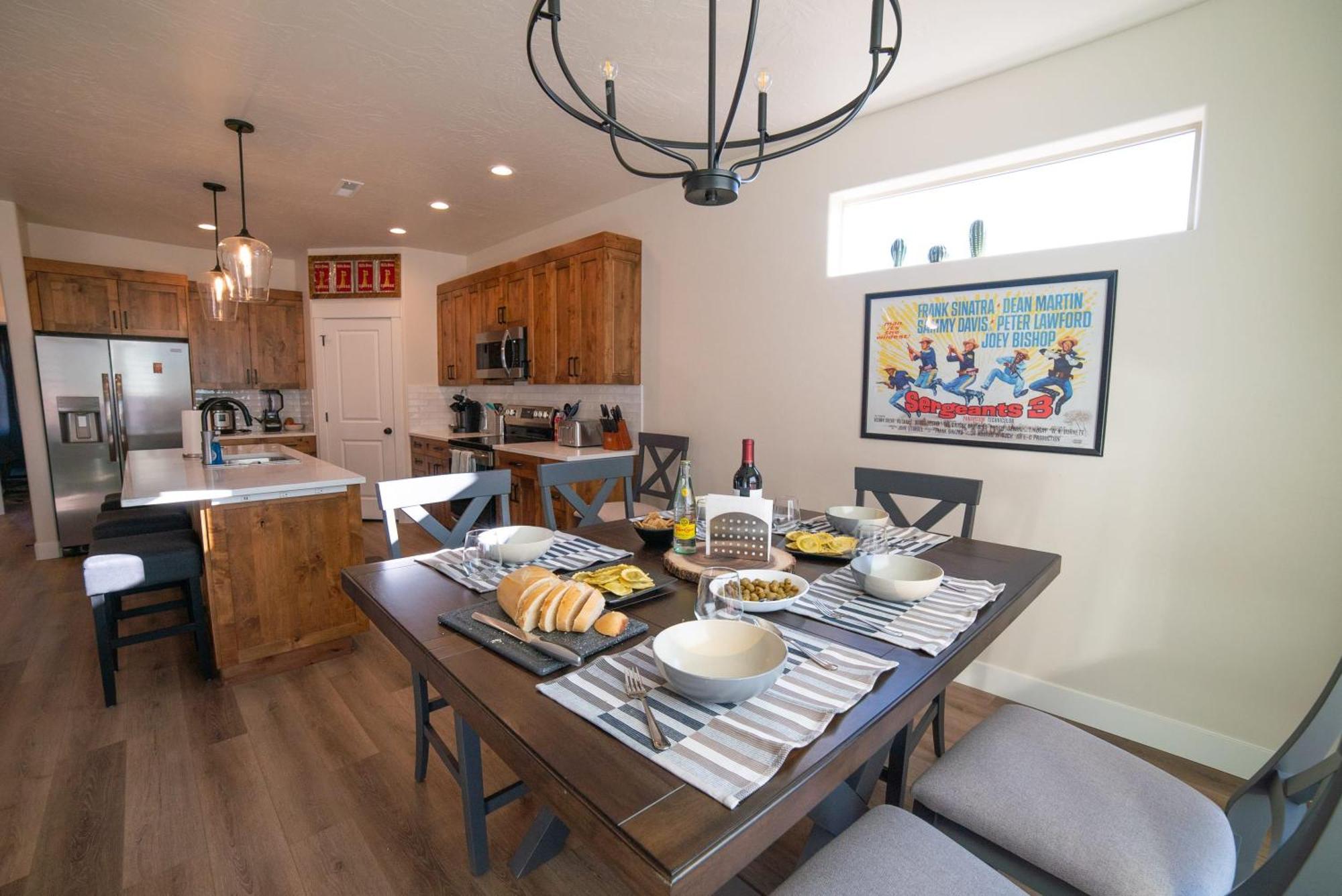 Hollywood Hangout - New West Properties Kanab Kültér fotó
